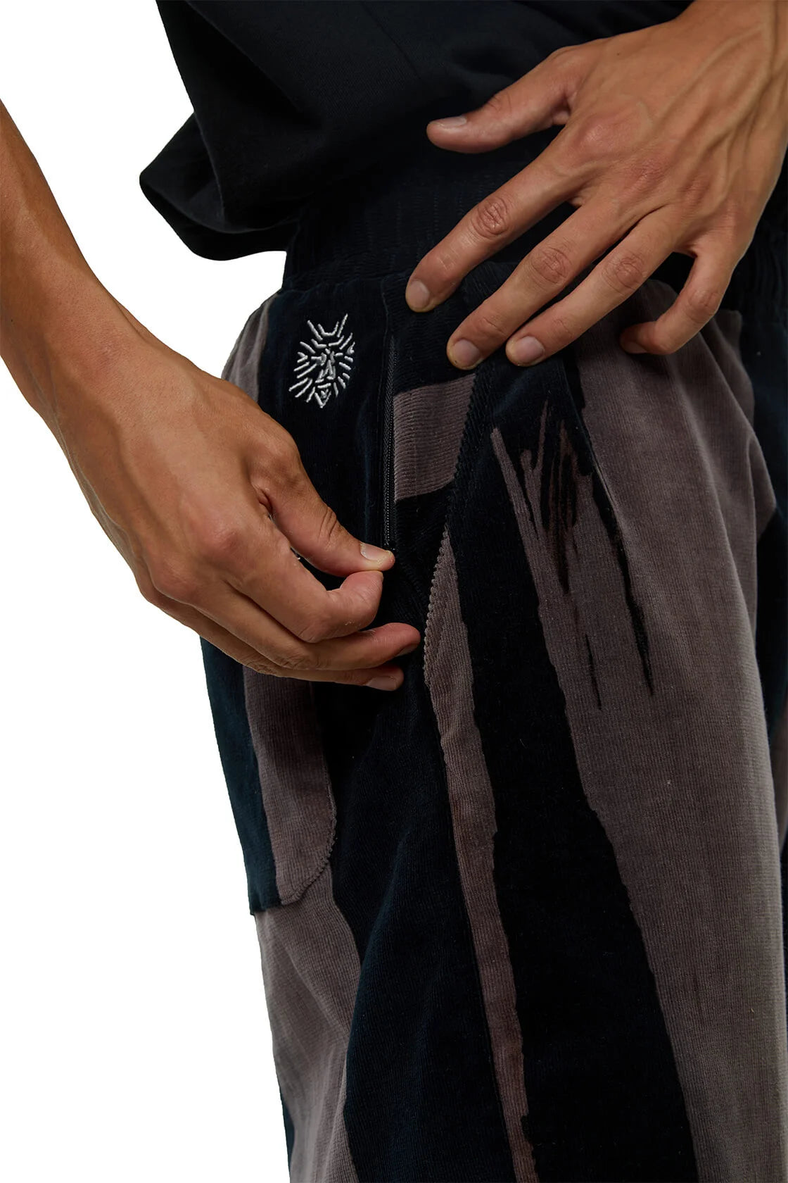 PANTALON STRIPED CORDUROY